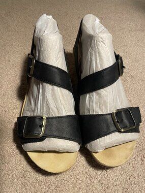 Dansko Trinity Black Leather Wedge Sandal Size 40 / 9.5 - 10